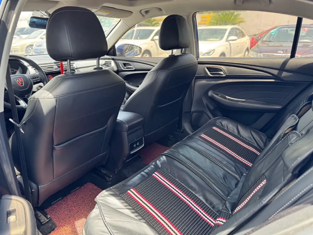 2019 Roewe i5 1.5L 120HP L4 5MT,autocango,china used car exporter,china ev exporter,chinese used car exporter,chinese used ev exporter