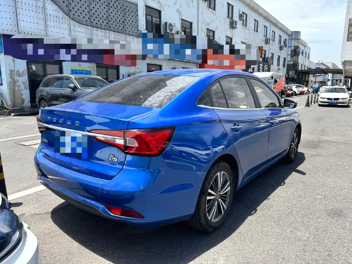 2019 Roewe i5 1.5L 120HP L4 5MT,autocango,china used car exporter,china ev exporter,chinese used car exporter,chinese used ev exporter