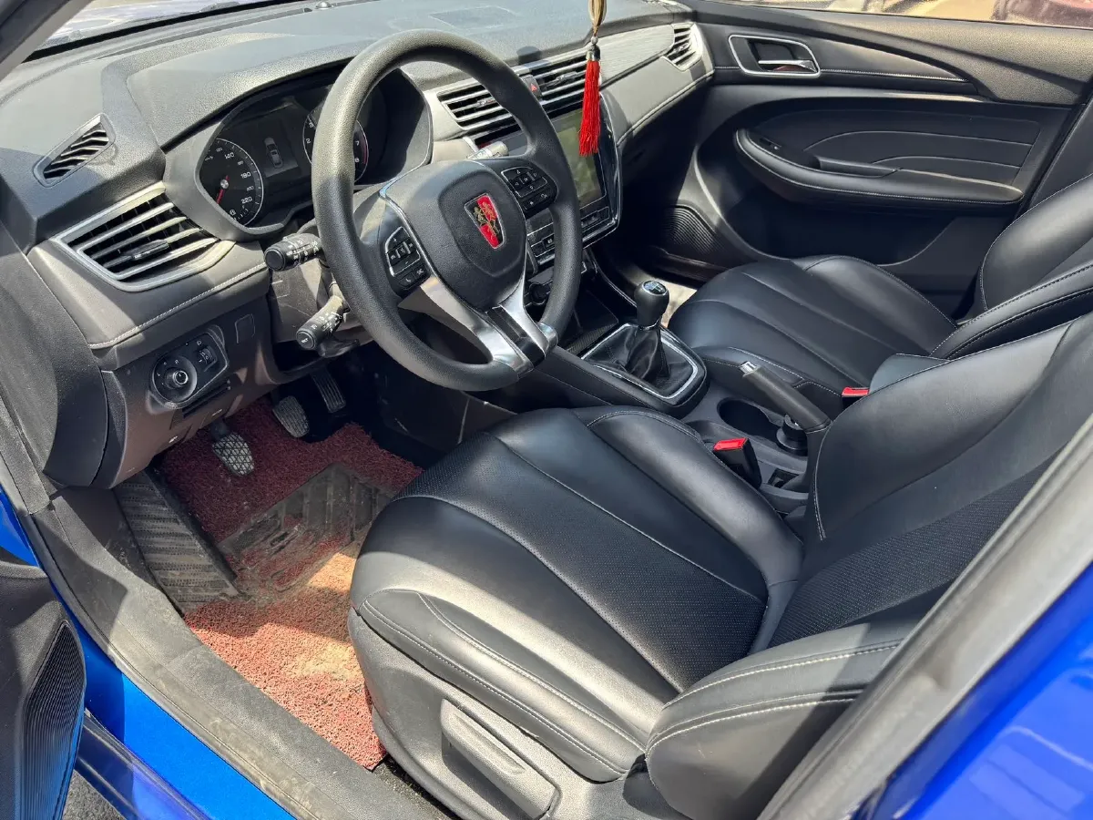 2019 Roewe i5 1.5L 120HP L4 5MT,autocango,china used car exporter,china ev exporter,chinese used car exporter,chinese used ev exporter