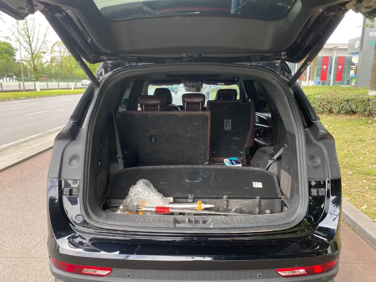 2023 Jetour X90 2.0T 254HP L4 7DCT,autocango,china used car exporter,china ev exporter,chinese used car exporter,chinese used ev exporter