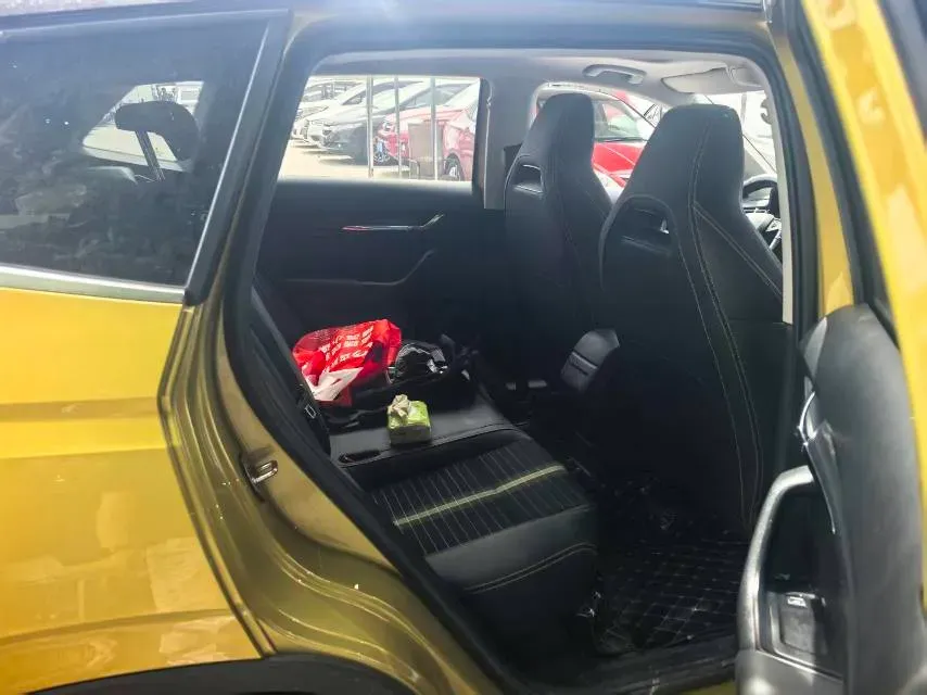 2020 Skoda Karoq 1.4T 150HP L4 7DCT,autocango,china used car exporter,china ev exporter,chinese used car exporter,chinese used ev exporter