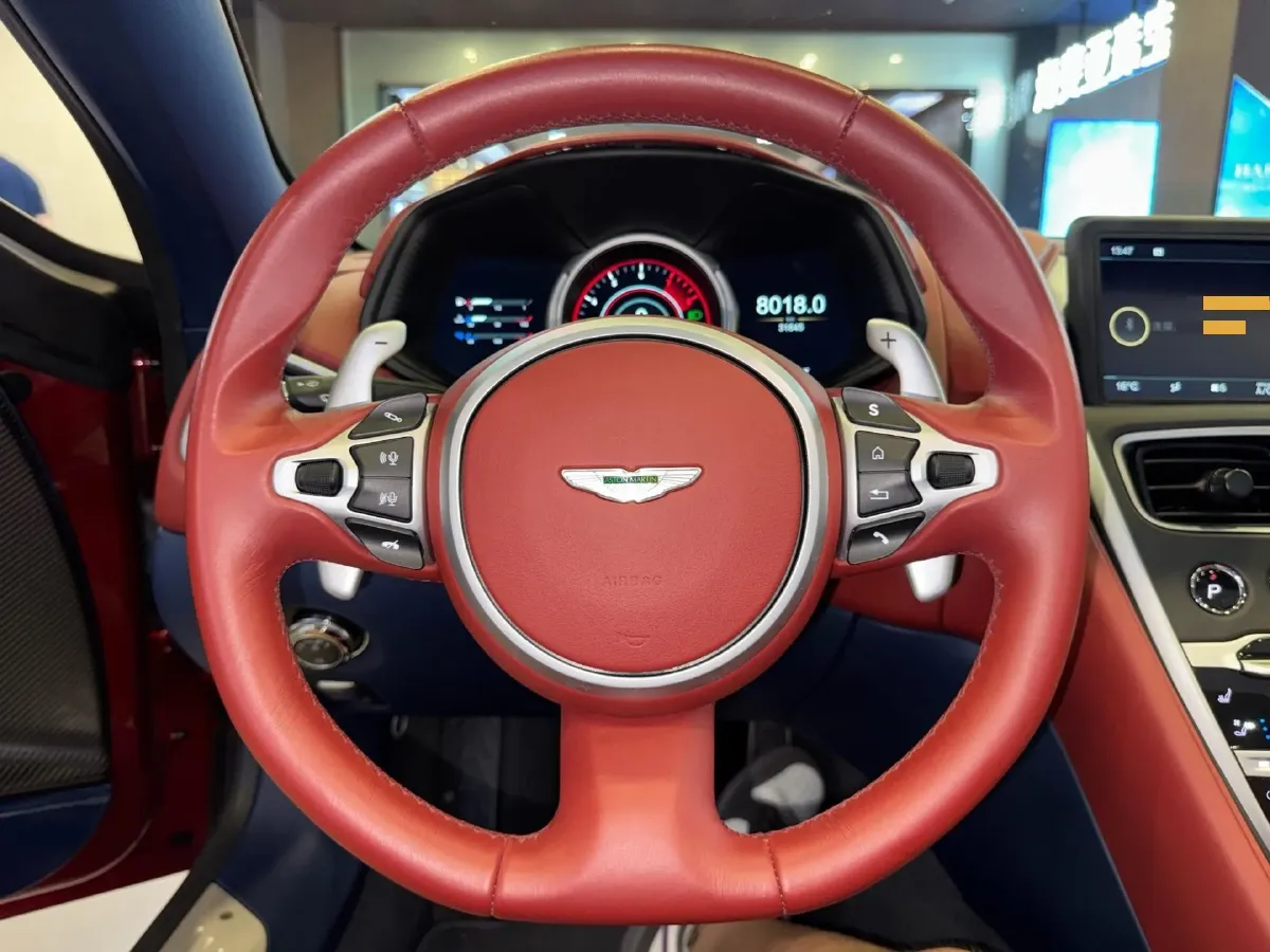 2019 Aston Martin DB11 4.0T 510HP V8 8AT,autocango,china used car exporter,china ev exporter,chinese used car exporter,chinese used ev exporter