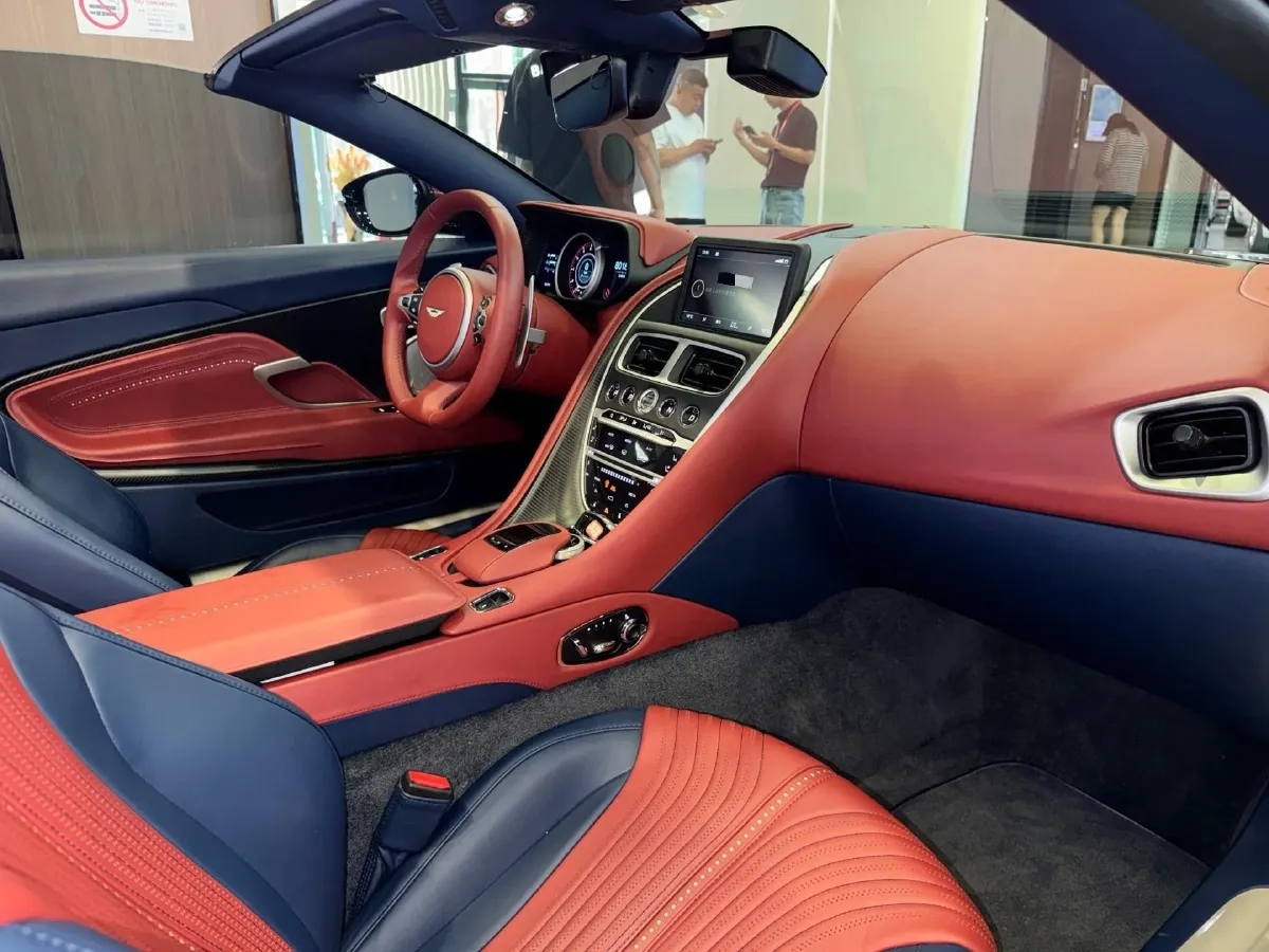 2019 Aston Martin DB11 4.0T 510HP V8 8AT,autocango,china used car exporter,china ev exporter,chinese used car exporter,chinese used ev exporter