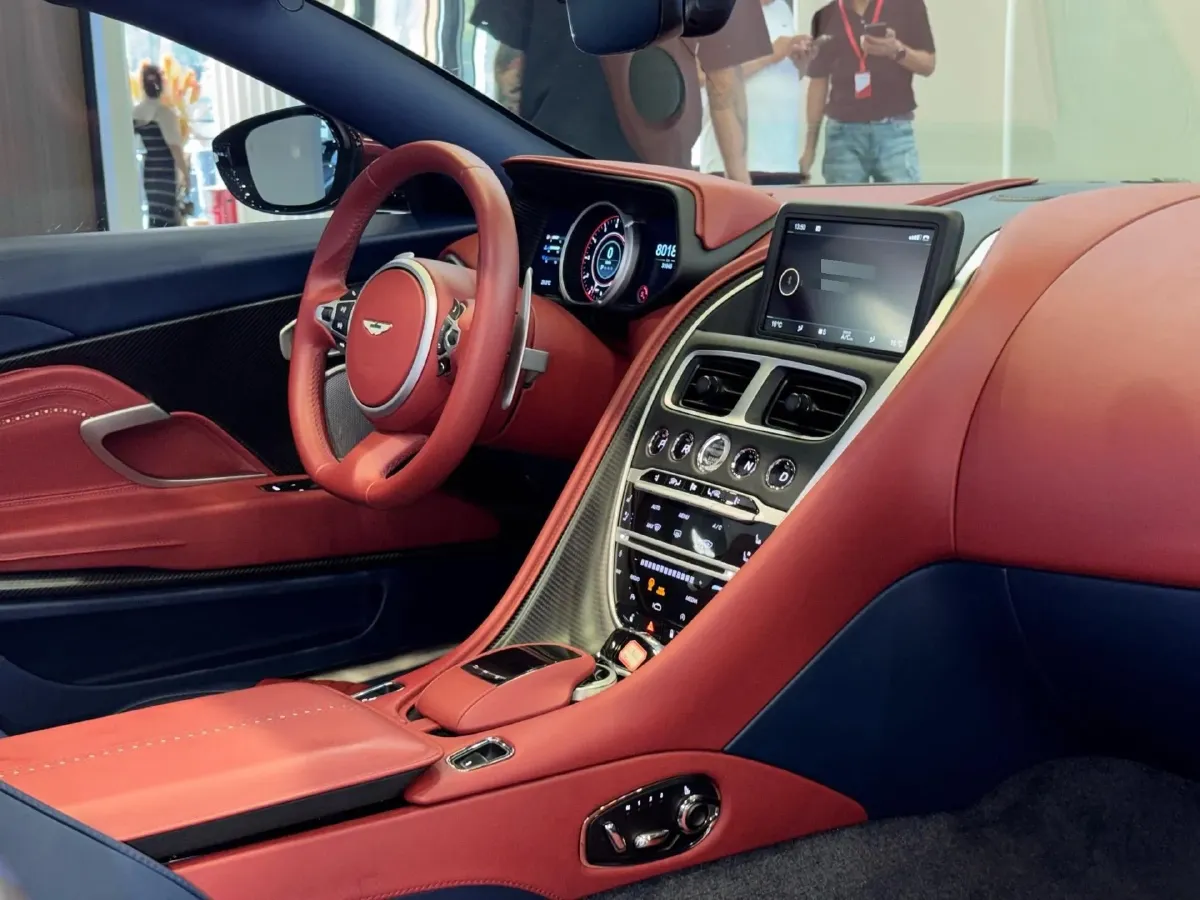 2019 Aston Martin DB11 4.0T 510HP V8 8AT,autocango,china used car exporter,china ev exporter,chinese used car exporter,chinese used ev exporter