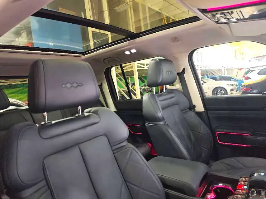 2023 FangChengBao Bao 5 1.5T 194HP L4 E-CVT PHEV 31.8KWH,autocango,china used car exporter,china ev exporter,chinese used car exporter,chinese used ev exporter