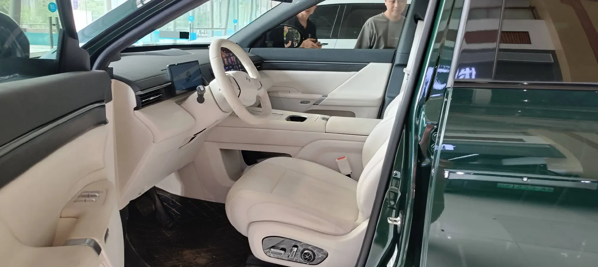 2026 DongFeng eπ eπ008 1.5T 147HP L4 REEV,autocango,china used car exporter,china ev exporter,chinese used car exporter,chinese used ev exporter
