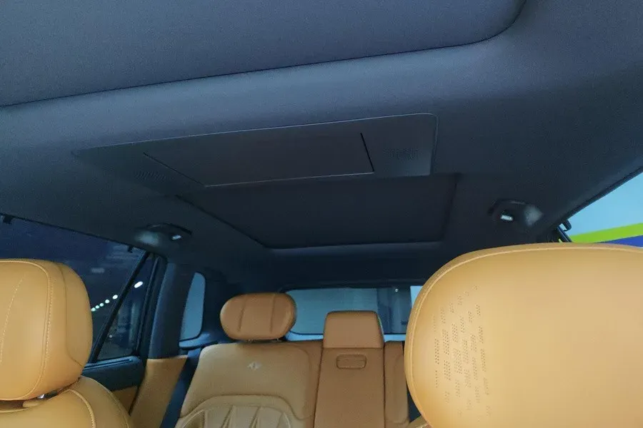 2025 DongFeng eπ eπ008 BEV 82.28KWH,autocango,china used car exporter,china ev exporter,chinese used car exporter,chinese used ev exporter