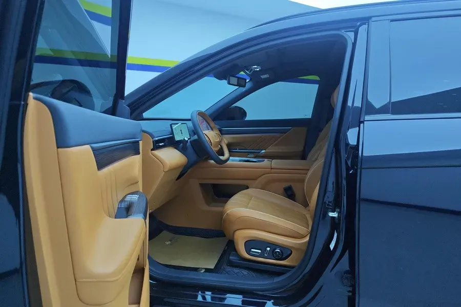 2025 DongFeng eπ eπ008 BEV 82.28KWH,autocango,china used car exporter,china ev exporter,chinese used car exporter,chinese used ev exporter
