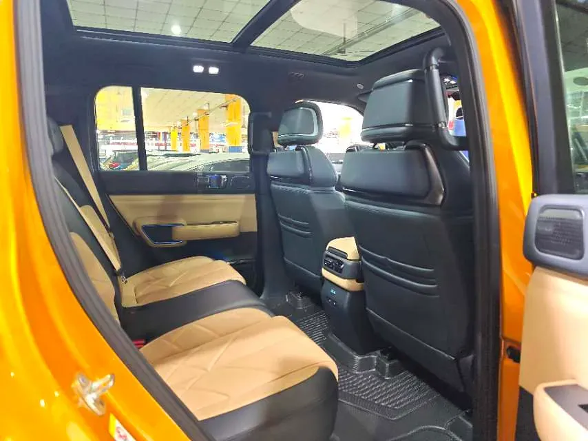 2023 FangChengBao Bao 5 1.5T 194HP L4 E-CVT PHEV 31.8KWH,autocango,china used car exporter,china ev exporter,chinese used car exporter,chinese used ev exporter
