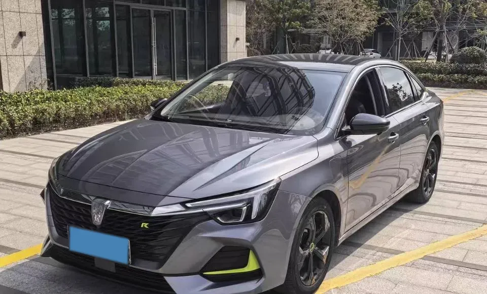 2021 Roewe i6 MAX 1.5T 169HP L4 AMT PHEV,autocango,china used car exporter,china ev exporter,chinese used car exporter,chinese used ev exporter