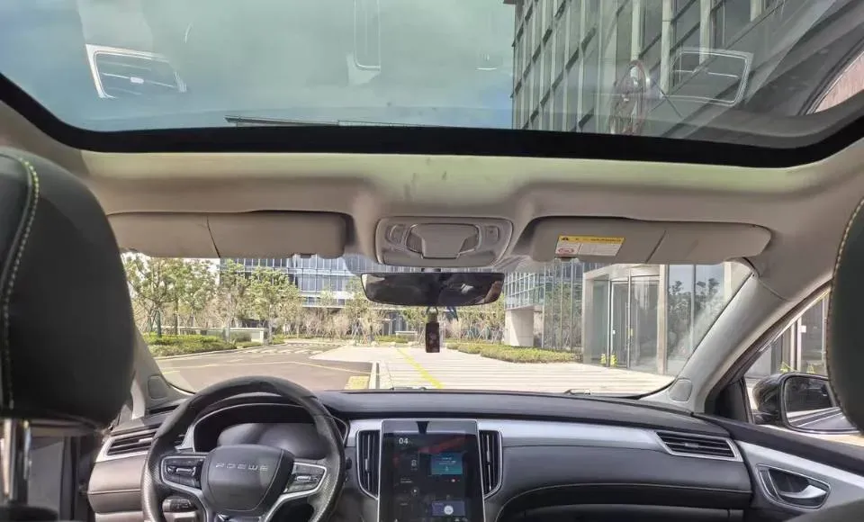2021 Roewe i6 MAX 1.5T 169HP L4 AMT PHEV,autocango,china used car exporter,china ev exporter,chinese used car exporter,chinese used ev exporter