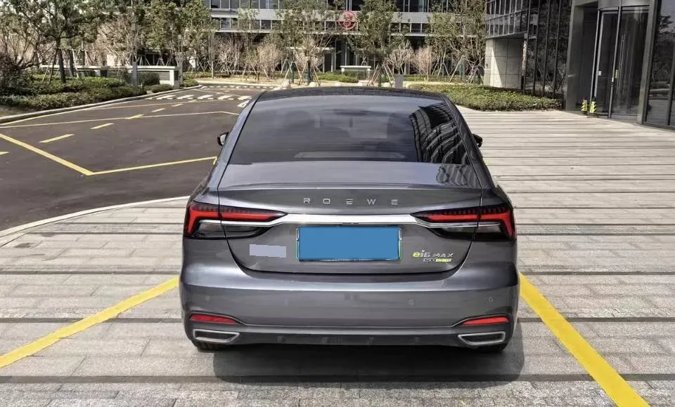 2021 Roewe i6 MAX 1.5T 169HP L4 AMT PHEV,autocango,china used car exporter,china ev exporter,chinese used car exporter,chinese used ev exporter