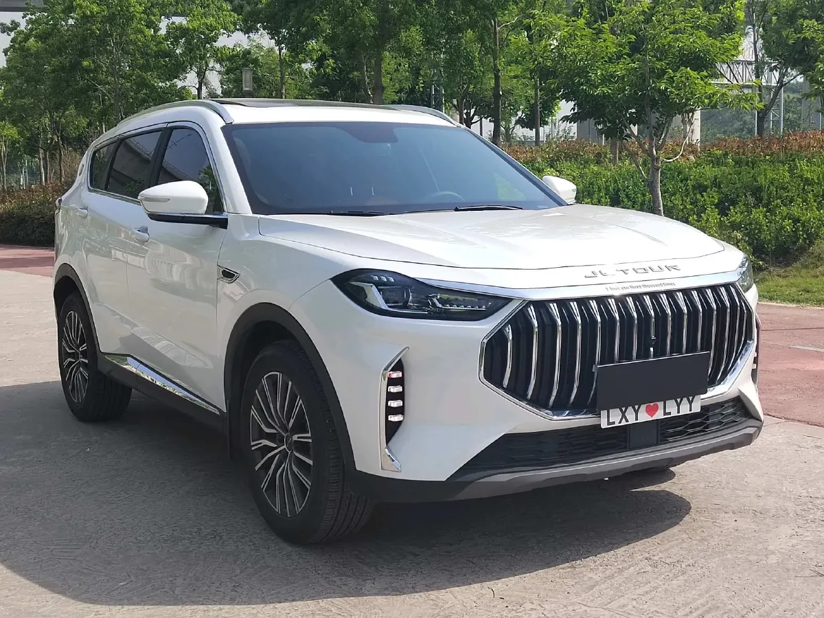 2023 Jetour X70 Plus 1.6T 197HP L4 7DCT,autocango,china used car exporter,china ev exporter,chinese used car exporter,chinese used ev exporter