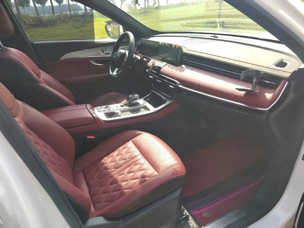 2023 Jetour X70 Plus 1.6T 197HP L4 7DCT,autocango,china used car exporter,china ev exporter,chinese used car exporter,chinese used ev exporter