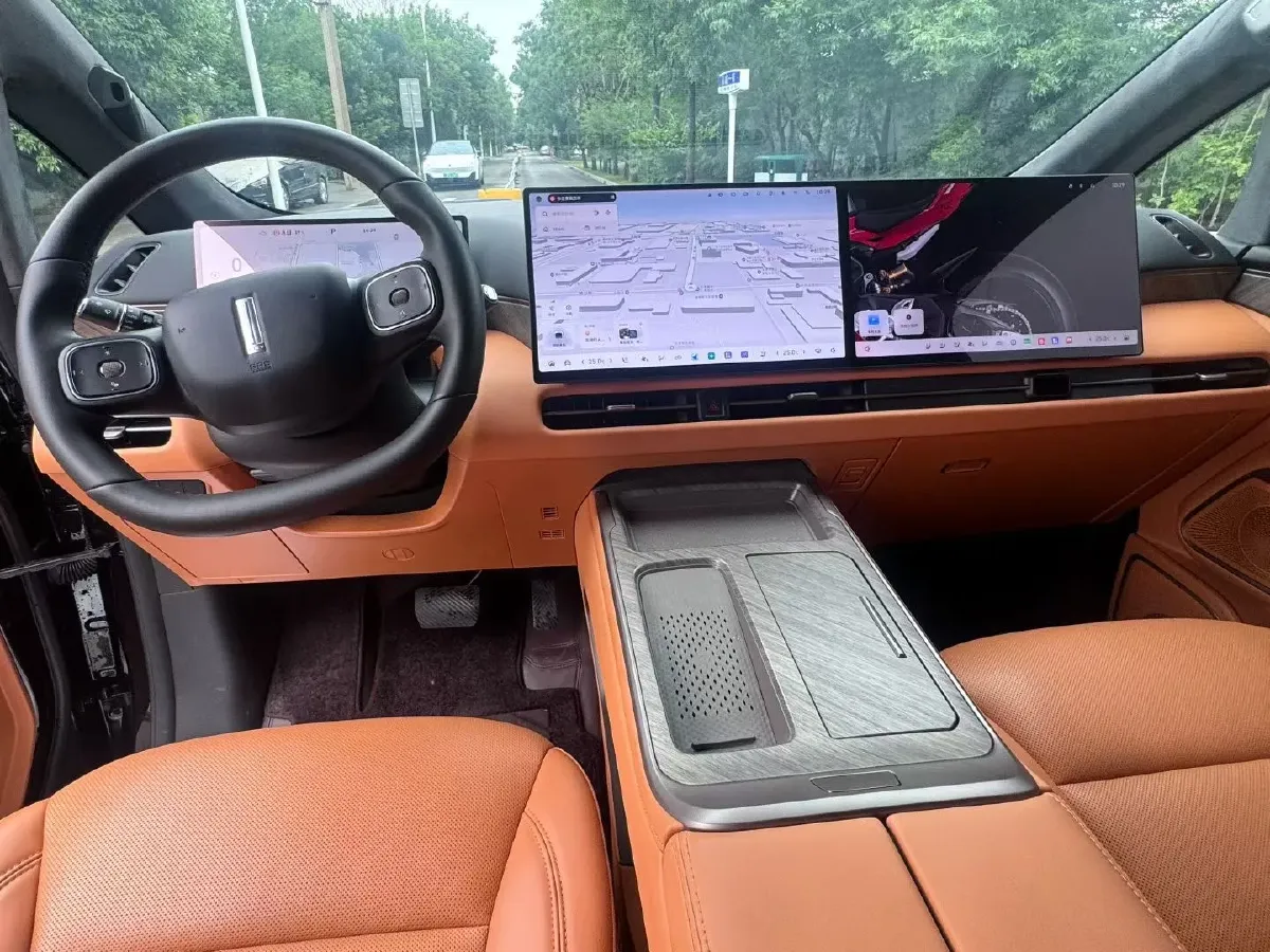 2025 WEY HighMountain 1.5T 170HP L4 4DHT PHEV,autocango,china used car exporter,china ev exporter,chinese used car exporter,chinese used ev exporter
