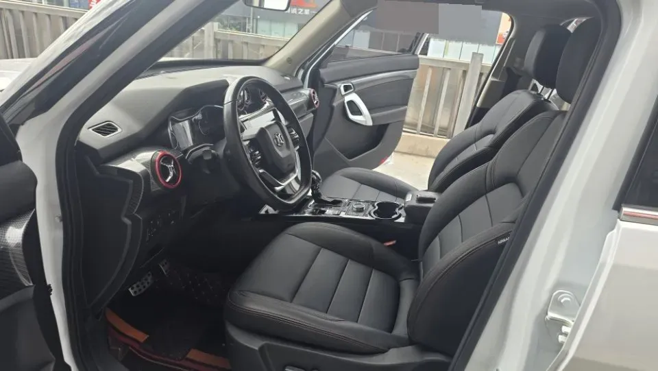 2018 BAIC ChangHe Q7 1.5T 150HP L4 CVT,autocango,china used car exporter,china ev exporter,chinese used car exporter,chinese used ev exporter
