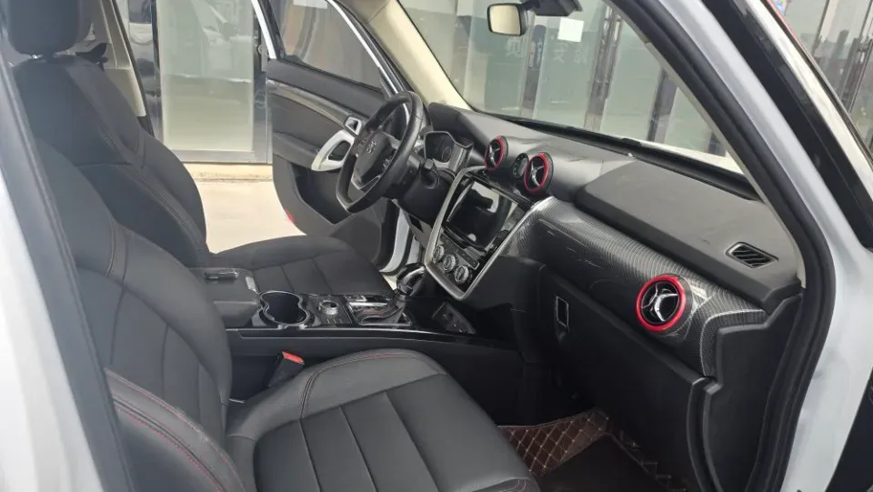 2018 BAIC ChangHe Q7 1.5T 150HP L4 CVT,autocango,china used car exporter,china ev exporter,chinese used car exporter,chinese used ev exporter