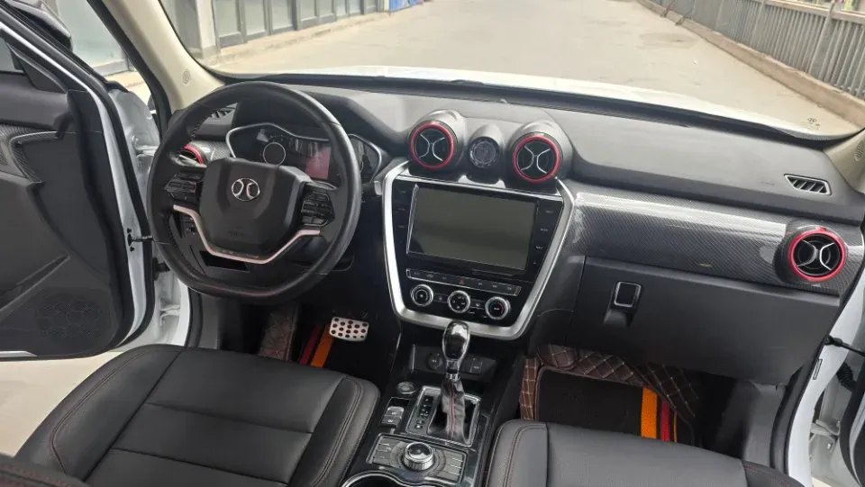2018 BAIC ChangHe Q7 1.5T 150HP L4 CVT,autocango,china used car exporter,china ev exporter,chinese used car exporter,chinese used ev exporter