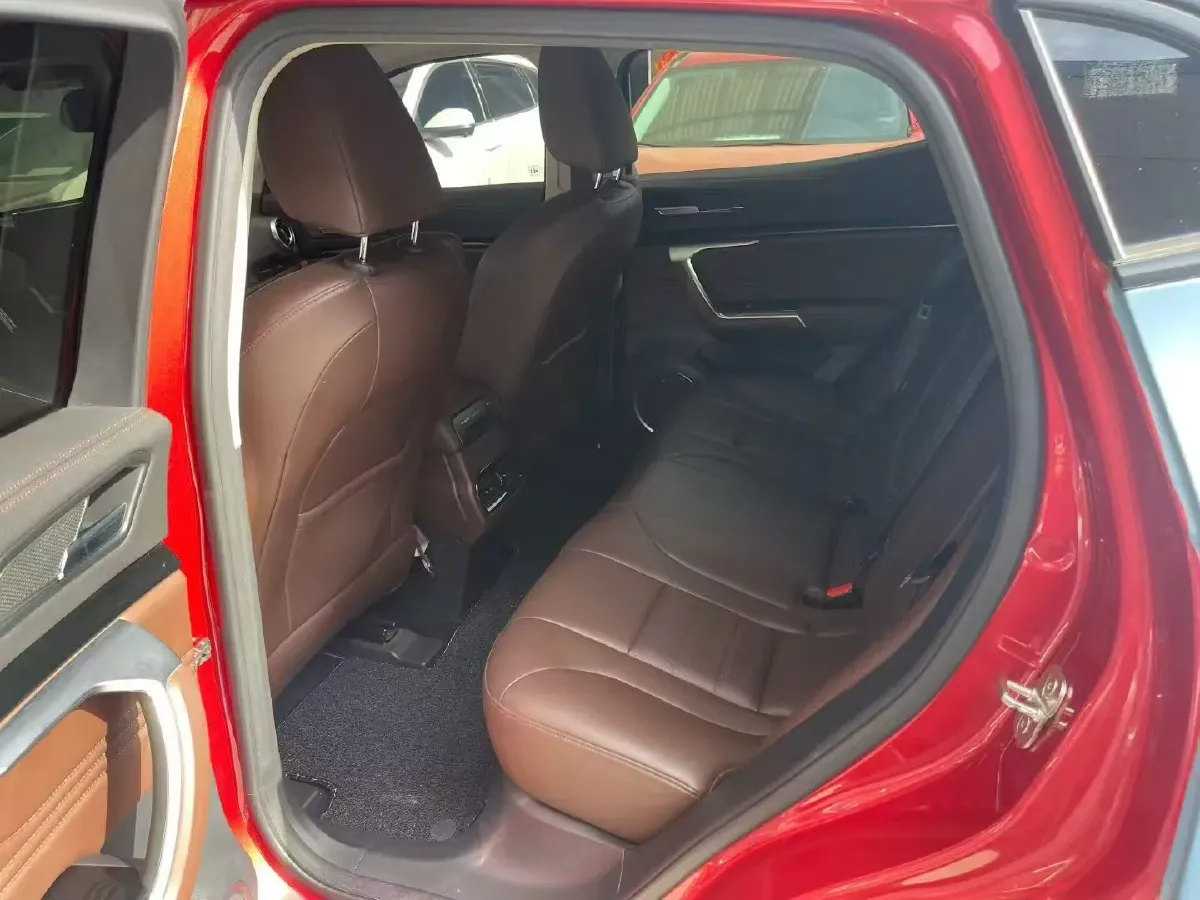 2017 WEY VV5 2.0T 197HP L4 7DCT,autocango,china used car exporter,china ev exporter,chinese used car exporter,chinese used ev exporter