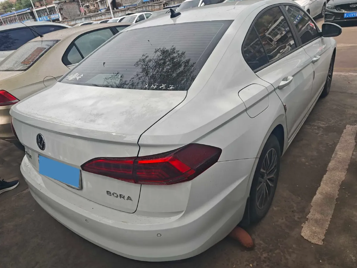 2021 Volkswagen Bora 1.5L 113HP L4 6AT,autocango,china used car exporter,china ev exporter,chinese used car exporter,chinese used ev exporter