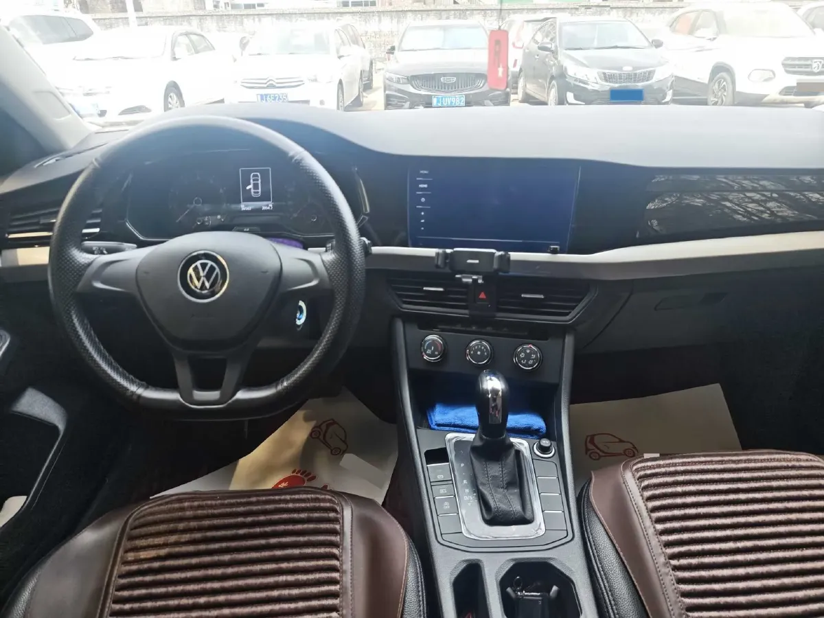 2021 Volkswagen Bora 1.5L 113HP L4 6AT,autocango,china used car exporter,china ev exporter,chinese used car exporter,chinese used ev exporter