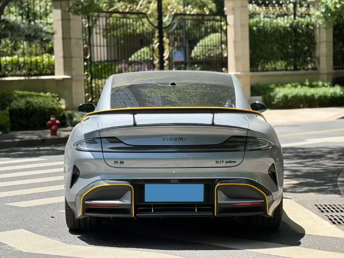 2025 MI SU7 Ultra BEV 93.7KWH,autocango,china used car exporter,china ev exporter,chinese used car exporter,chinese used ev exporter