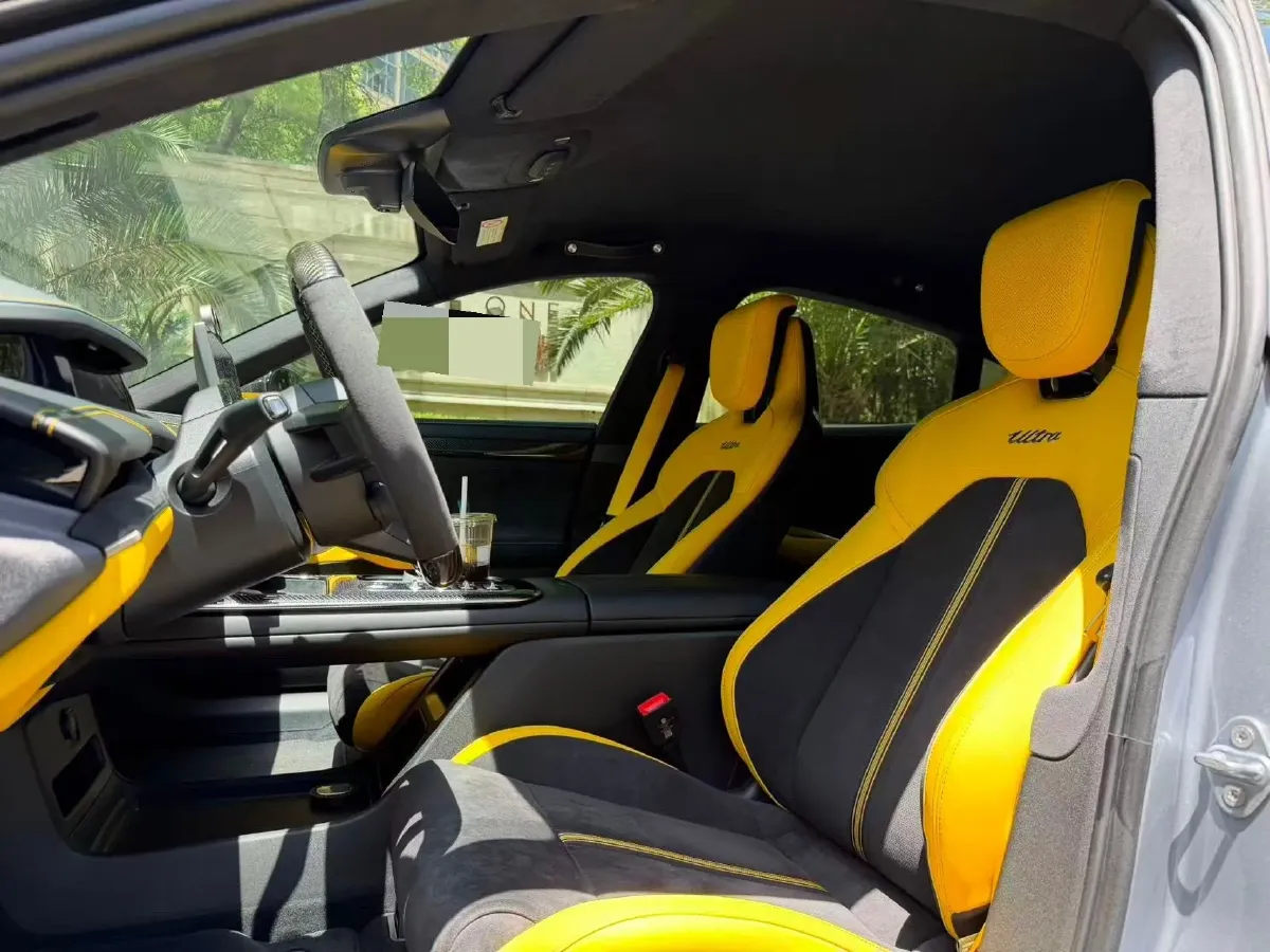 2025 MI SU7 Ultra BEV 93.7KWH,autocango,china used car exporter,china ev exporter,chinese used car exporter,chinese used ev exporter