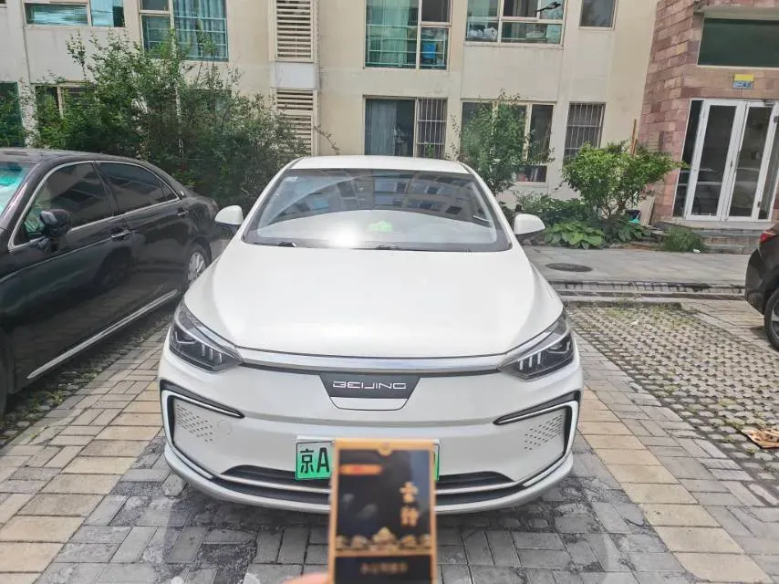 2022 ChangAn UNI-T 1.5T 188HP L4 7DCT,autocango,china used car exporter,china ev exporter,chinese used car exporter,chinese used ev exporter