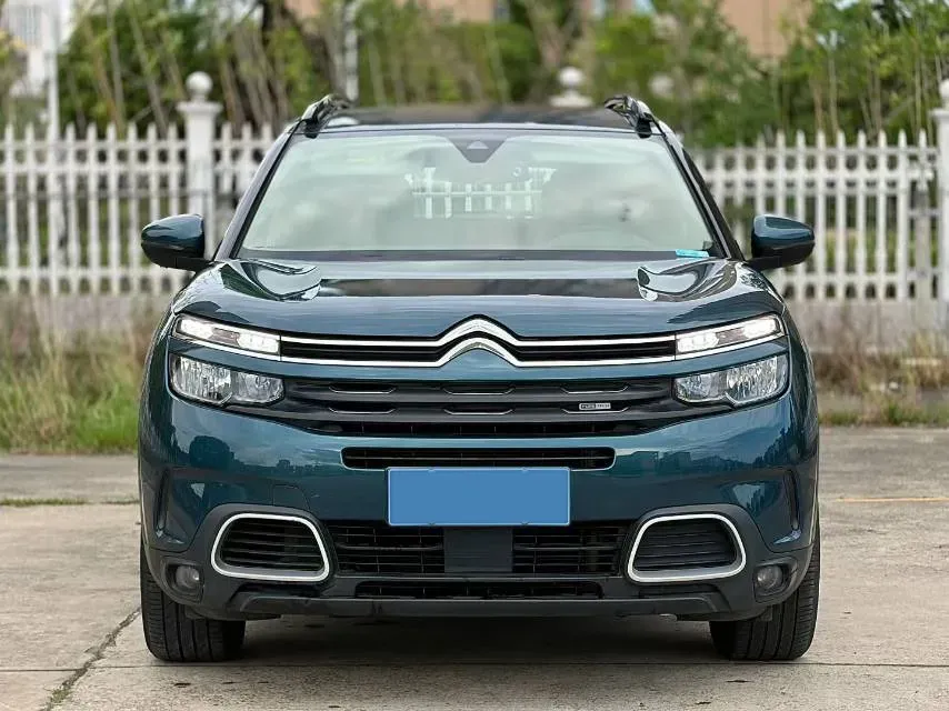 2019 Citroen C5 Aircross 1.6T 167HP L4 6AT,autocango,china used car exporter,china ev exporter,chinese used car exporter,chinese used ev exporter