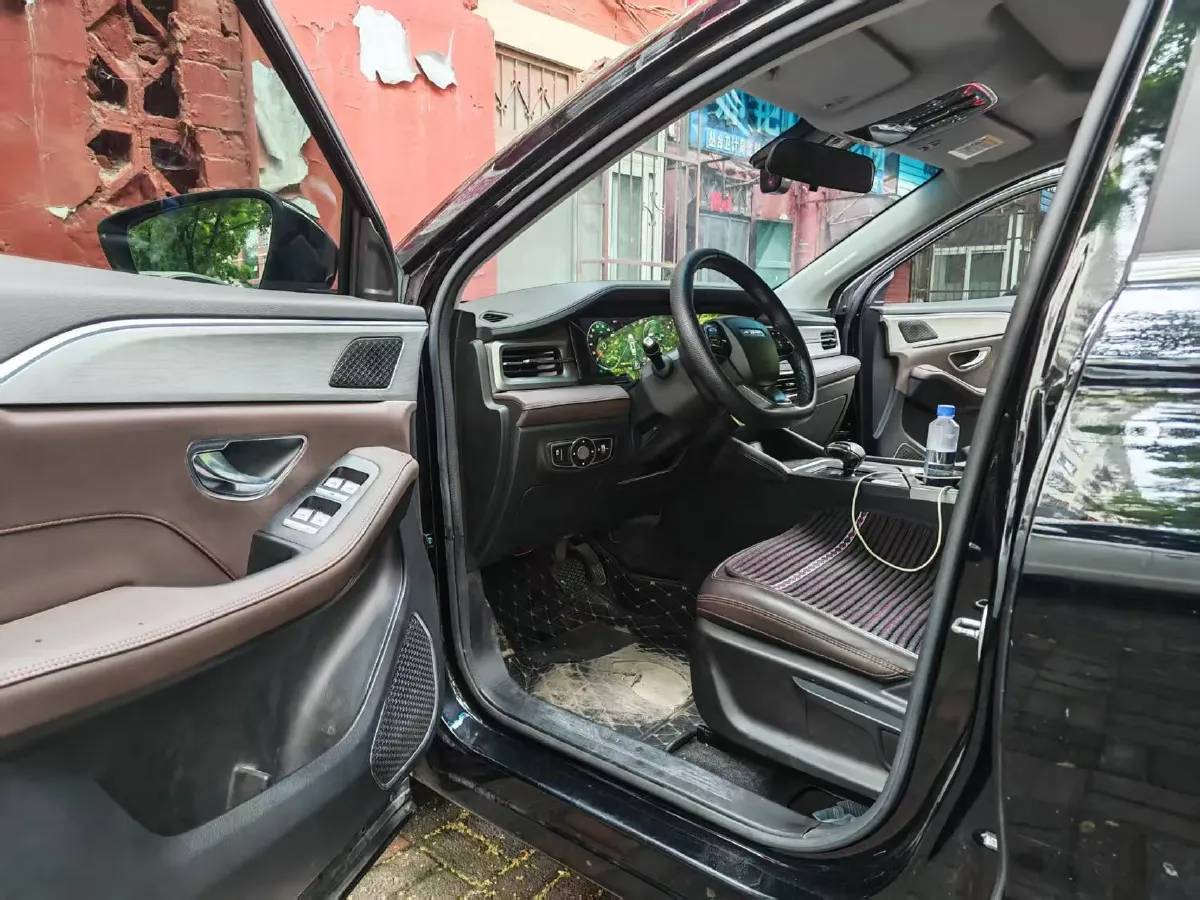 2023 Jetour X90 Plus 1.6T 197HP L4 7DCT,autocango,china used car exporter,china ev exporter,chinese used car exporter,chinese used ev exporter