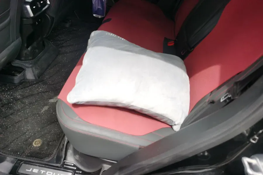 2024 Jetour Traveller 2.0T 254HP L4 7DCT,autocango,china used car exporter,china ev exporter,chinese used car exporter,chinese used ev exporter