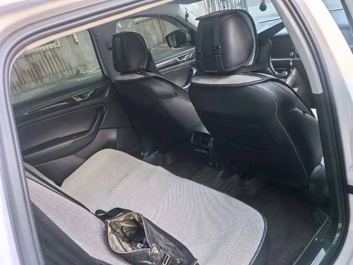 2018 Skoda Kodiak 2.0T 220HP L4 7DCT,autocango,china used car exporter,china ev exporter,chinese used car exporter,chinese used ev exporter