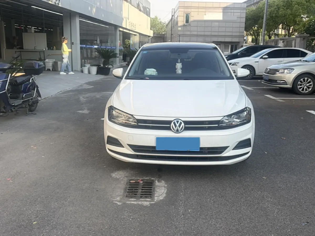 2019 Volkswagen Polo 1.5L 113HP L4 6AT,autocango,china used car exporter,china ev exporter,chinese used car exporter,chinese used ev exporter