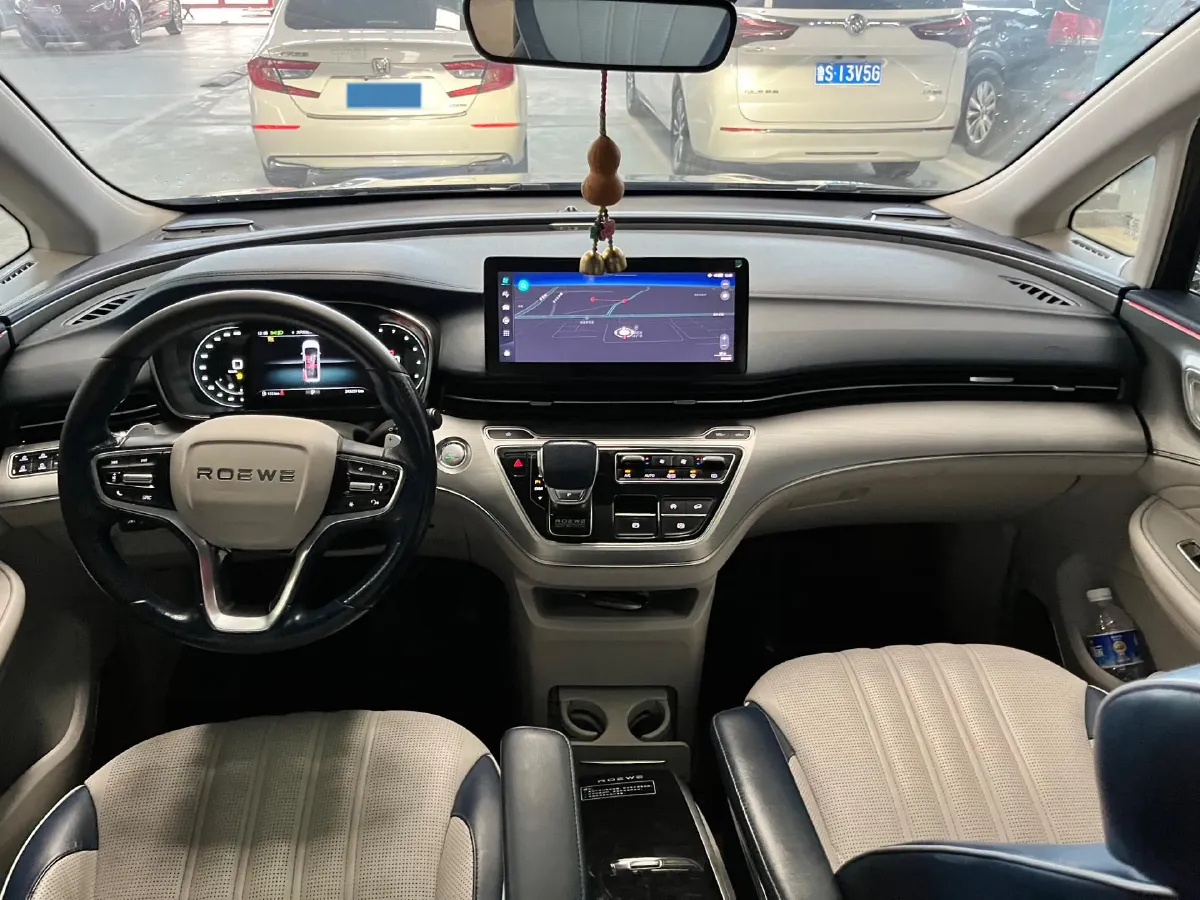 2021 Roewe iMAX8 2.0T 234HP L4 8AT,autocango,china used car exporter,china ev exporter,chinese used car exporter,chinese used ev exporter