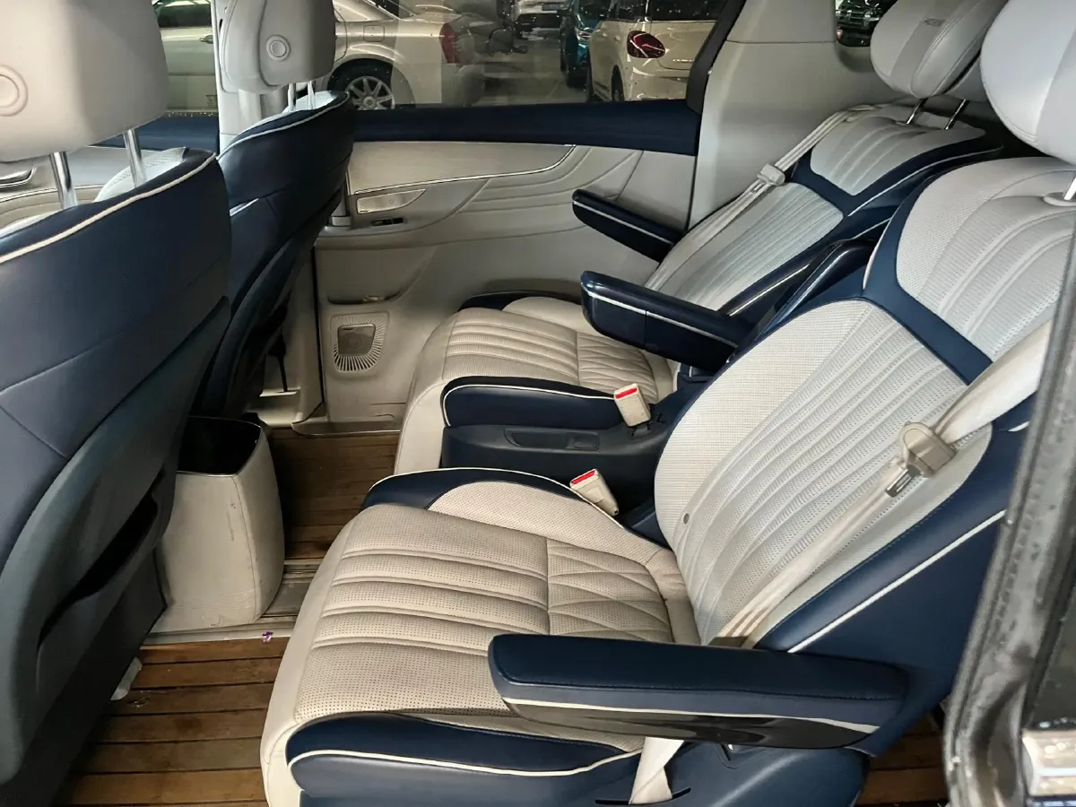 2021 Roewe iMAX8 2.0T 234HP L4 8AT,autocango,china used car exporter,china ev exporter,chinese used car exporter,chinese used ev exporter