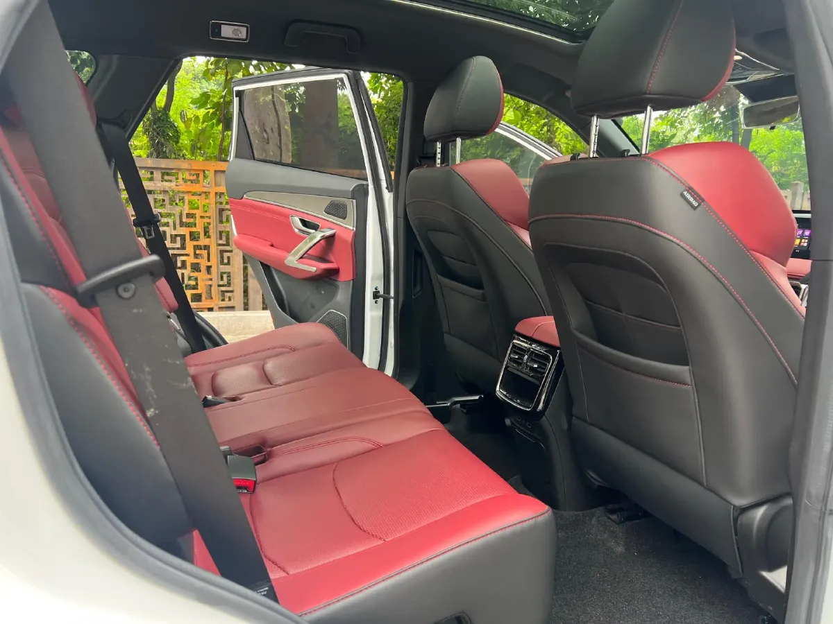 2021 Jetour X70 1.6T 197HP L4 7DCT,autocango,china used car exporter,china ev exporter,chinese used car exporter,chinese used ev exporter
