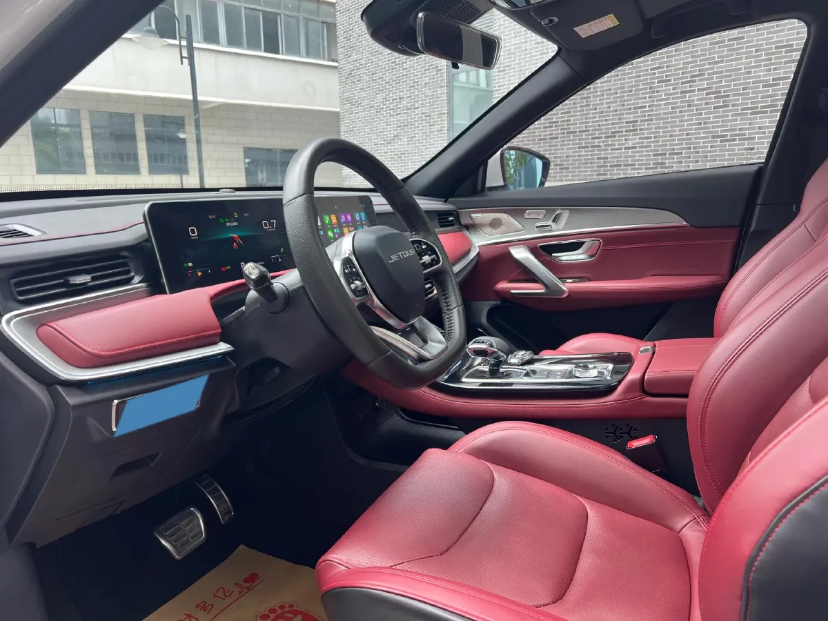 2021 Jetour X70 1.6T 197HP L4 7DCT,autocango,china used car exporter,china ev exporter,chinese used car exporter,chinese used ev exporter