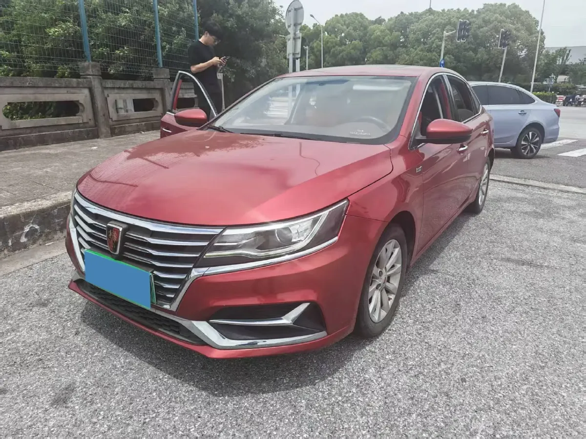 2017 Roewe i6 1.0T 125HP L3 2AT PHEV,autocango,china used car exporter,china ev exporter,chinese used car exporter,chinese used ev exporter