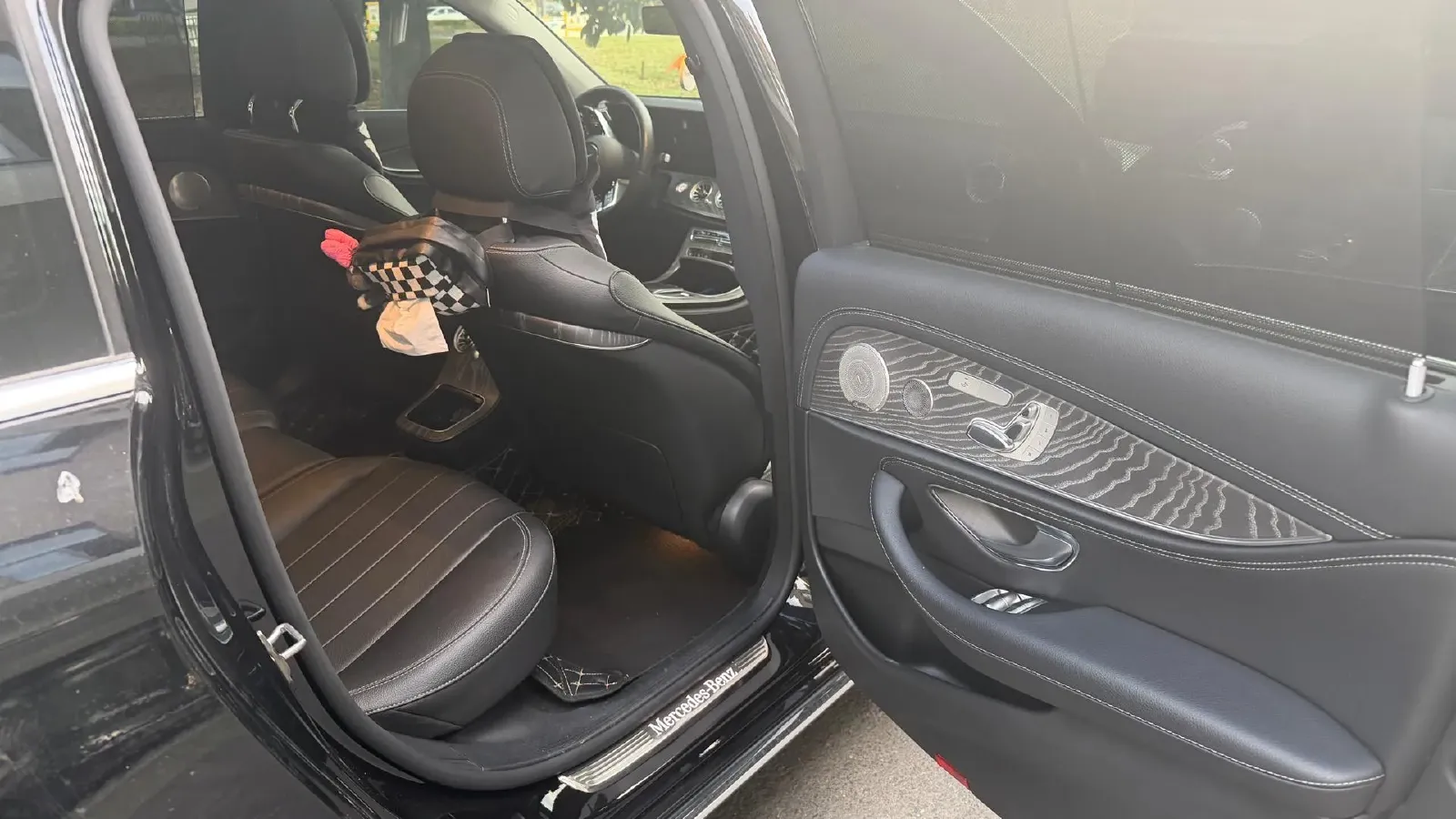2022 Mercedes-Benz E Class 2.0T 258HP L4 9AT,autocango,china used car exporter,china ev exporter,chinese used car exporter,chinese used ev exporter