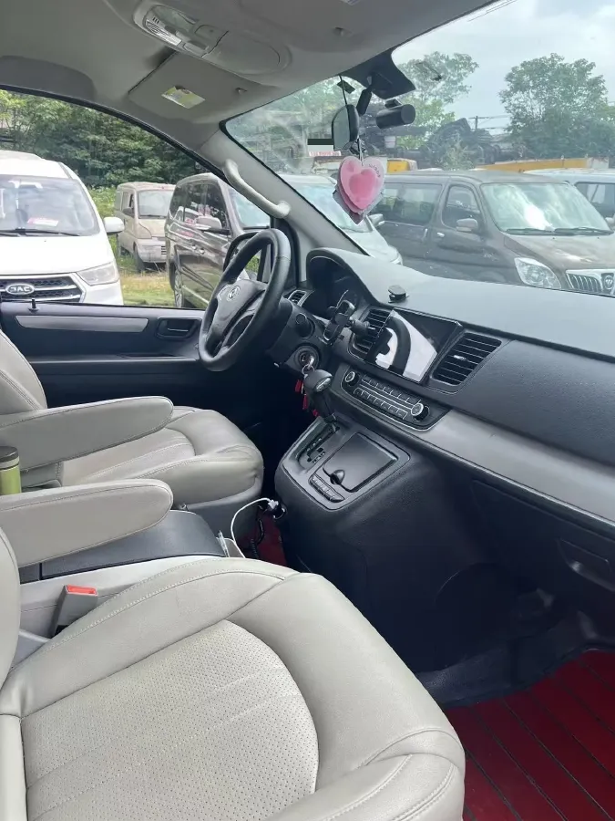 2016 MAXUS G10 2.0T 224HP L4 6AT,autocango,china used car exporter,china ev exporter,chinese used car exporter,chinese used ev exporter