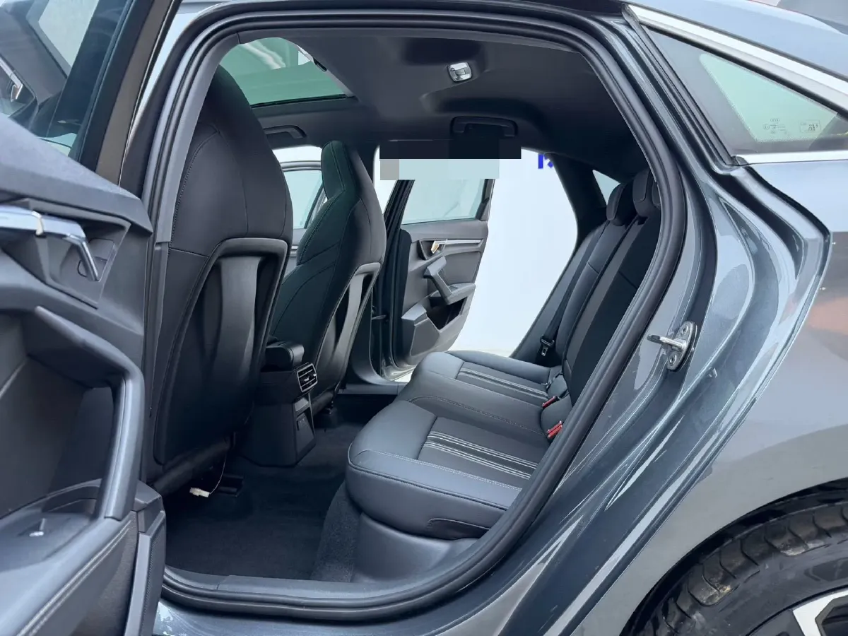 2021 Audi A3 1.4T 150HP L4 7DCT,autocango,china used car exporter,china ev exporter,chinese used car exporter,chinese used ev exporter