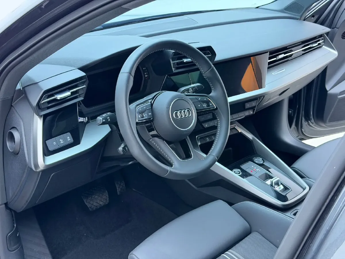 2021 Audi A3 1.4T 150HP L4 7DCT,autocango,china used car exporter,china ev exporter,chinese used car exporter,chinese used ev exporter