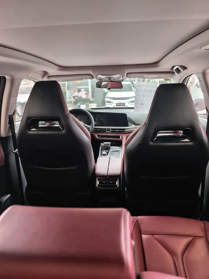 2022 ChangAn CS75 Plus 2.0T 233HP L4 8AT,autocango,china used car exporter,china ev exporter,chinese used car exporter,chinese used ev exporter