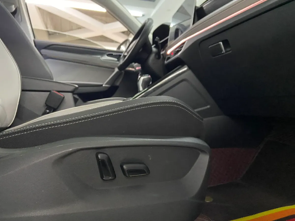 2023 Volkswagen Tayron 1.4T 150HP L4 7DCT,autocango,china used car exporter,china ev exporter,chinese used car exporter,chinese used ev exporter