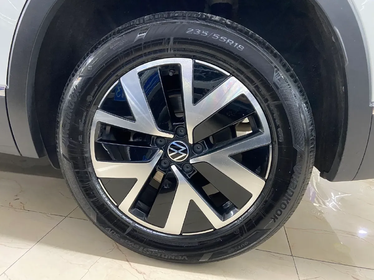 2023 Volkswagen Tayron 1.4T 150HP L4 7DCT,autocango,china used car exporter,china ev exporter,chinese used car exporter,chinese used ev exporter