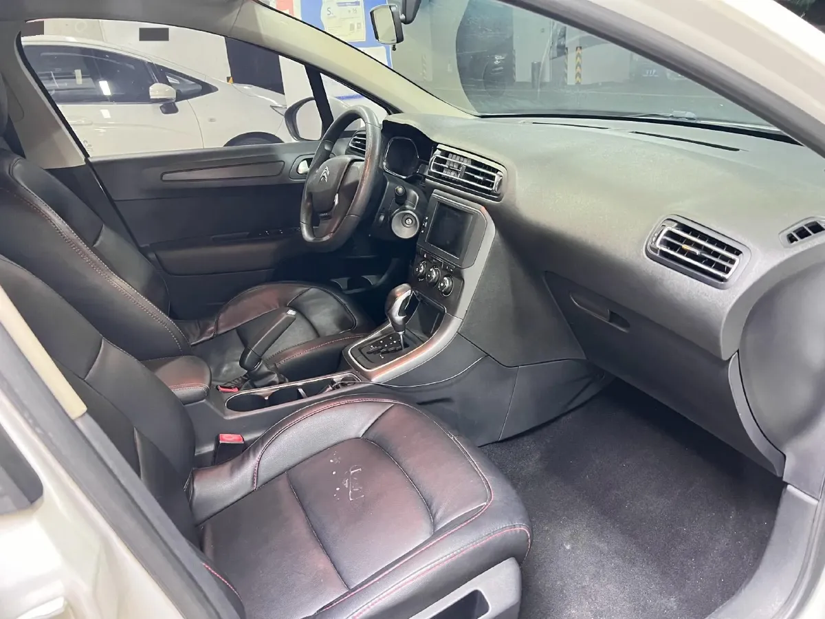 2018 Citroen C4 C-Quatre 1.6L 117HP L4 6AT,autocango,china used car exporter,china ev exporter,chinese used car exporter,chinese used ev exporter