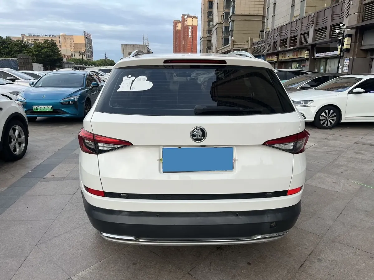 2018 Skoda Kodiak 2.0T 186HP L4 7DCT,autocango,china used car exporter,china ev exporter,chinese used car exporter,chinese used ev exporter