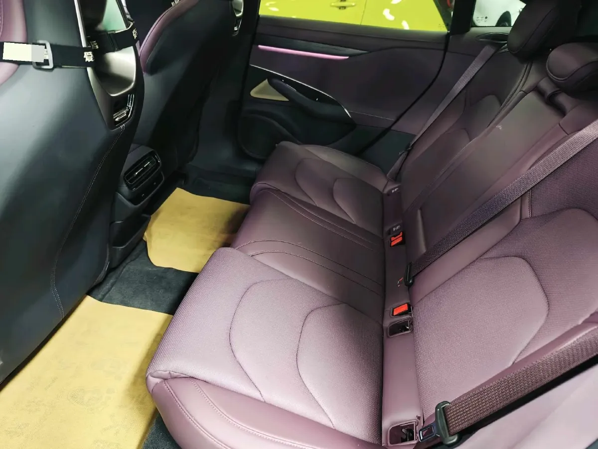 2024 MI SU7 BEV 101KWH,autocango,china used car exporter,china ev exporter,chinese used car exporter,chinese used ev exporter