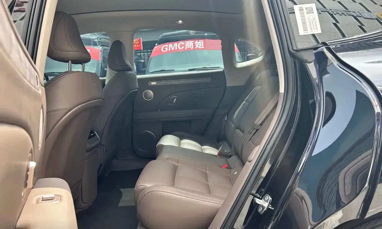 2026 IM LS6 REEV 155HP REEV,autocango,china used car exporter,china ev exporter,chinese used car exporter,chinese used ev exporter