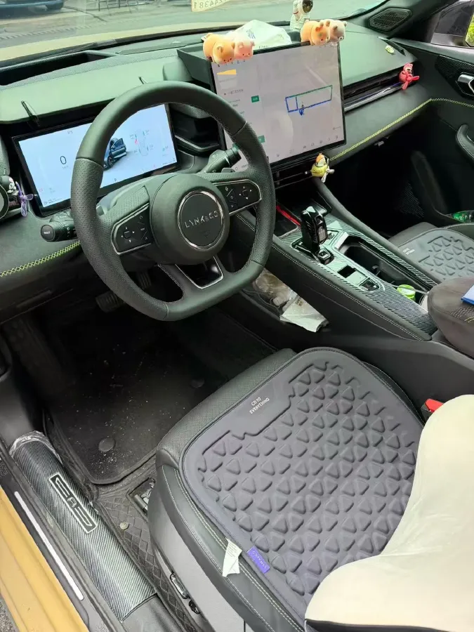 2025 LYNK&CO 03 1.5T 181HP L4 7DCT,autocango,china used car exporter,china ev exporter,chinese used car exporter,chinese used ev exporter